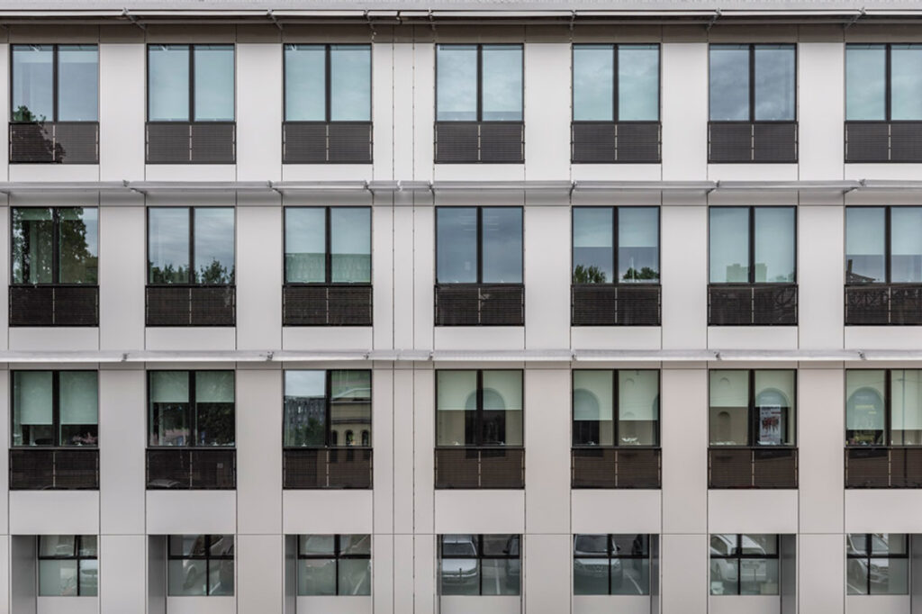 Campus_bassini_politecnico_esterno_9